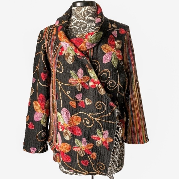 Tapestry Embroidered Floral Jacket Medium - Picture 2 of 11